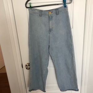 BDG Cropped Wide Leg Light Wash Jeans